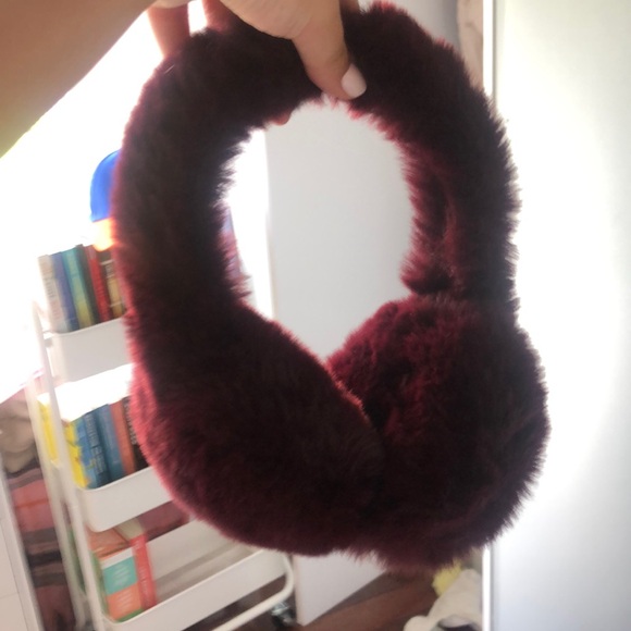 fuzzy maroon ear muffs - Picture 1 of 2